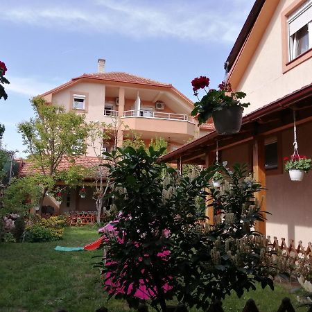 Hotel Apartments Bella Mare Belgrade Exterior photo